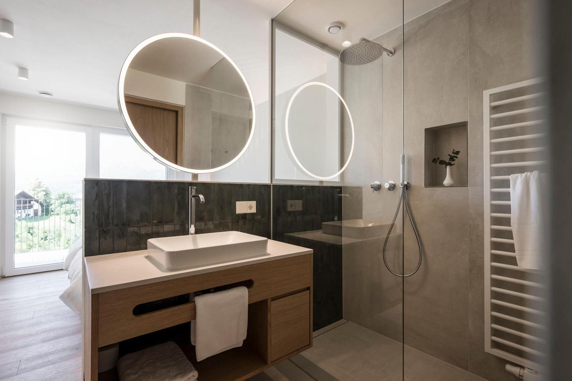 Astor Apartments Olang Εξωτερικό φωτογραφία